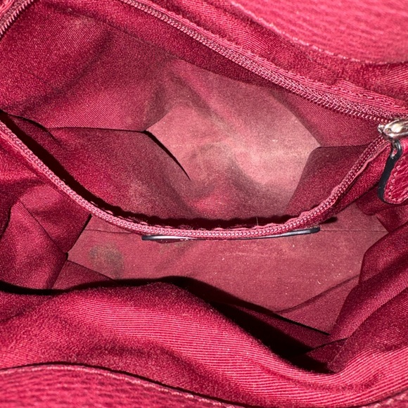 Vintage Coach Authentic Deep Red Leather Shoulder Bag - Picture 9 of 13